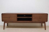TVボード　無垢ウォールナット